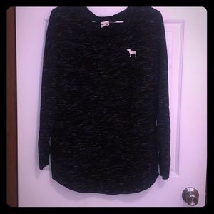 Crew neck long sleeve tee